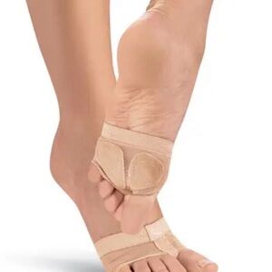 CAPEZIO TOE footUndies Leopard Pattern